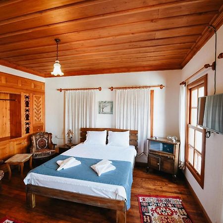 Otel Manolian Sirince Сельчук Екстер'єр фото