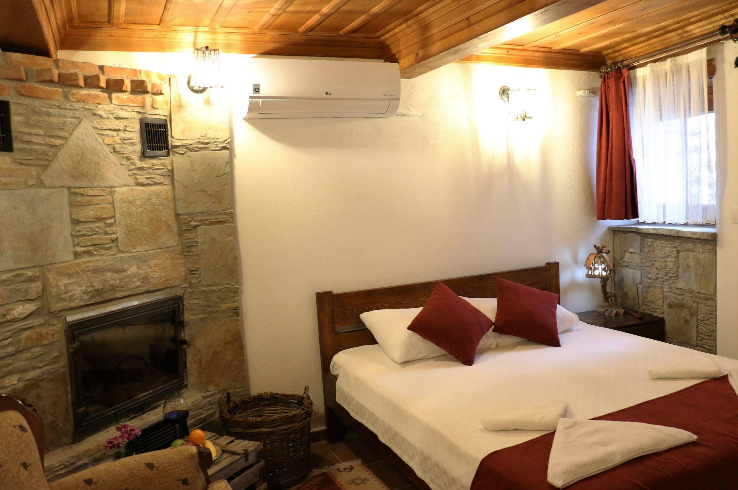 Otel Manolian Sirince Сельчук Екстер'єр фото